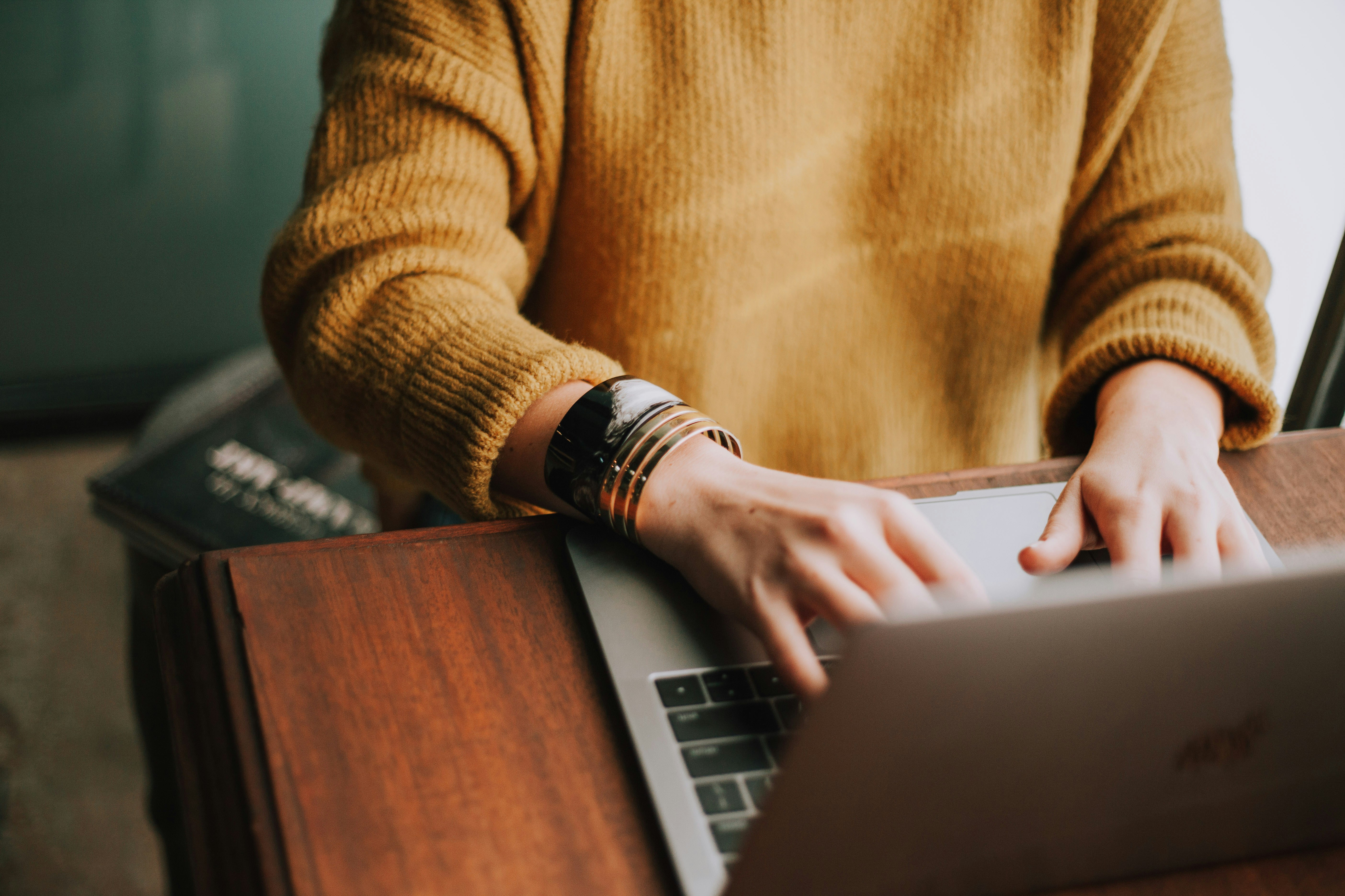 How to Start an Online Business in Stoke-on-Trent A Simple Guide for Young Entrepreneurs